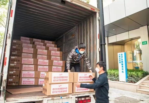自建配送車隊參與拼多多保供行動 鶴翔水囊的民生擔當與創新實踐